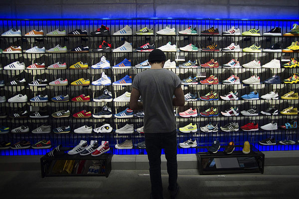 athletic footwear market