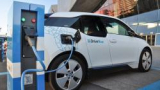 Electric Vehicle Market 2025 Analysis, Growth, Drivers, Manufacturers Landscape, Shares, Size, Opportunities, Challenges, Segmentation with Forecast
