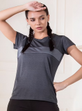 Gym T-Shirts for Fitness Freak Women: Tips to Buy